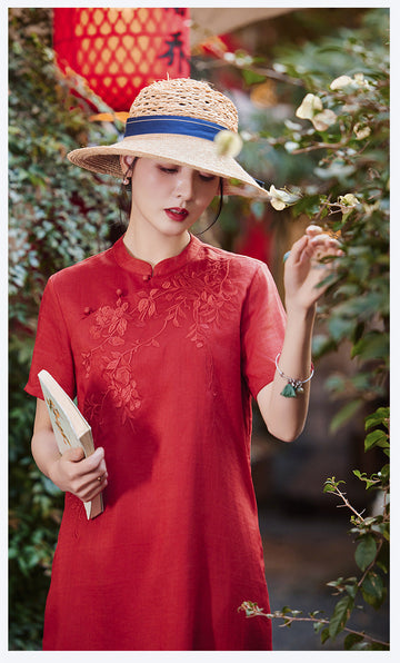 Kyleigh Bloom Ready Embroidery Qipao Cheongsam